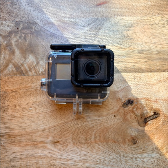 GoPro 5 - Picture 2 of 6